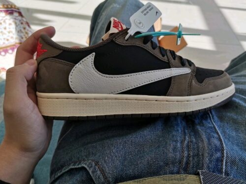 Travis Scott x Air Jordan 1 Low Dark Green photo review