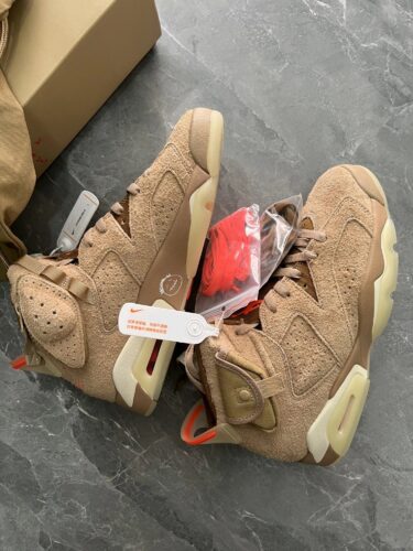 Jordan 6 Retro Travis Scott British Khaki photo review